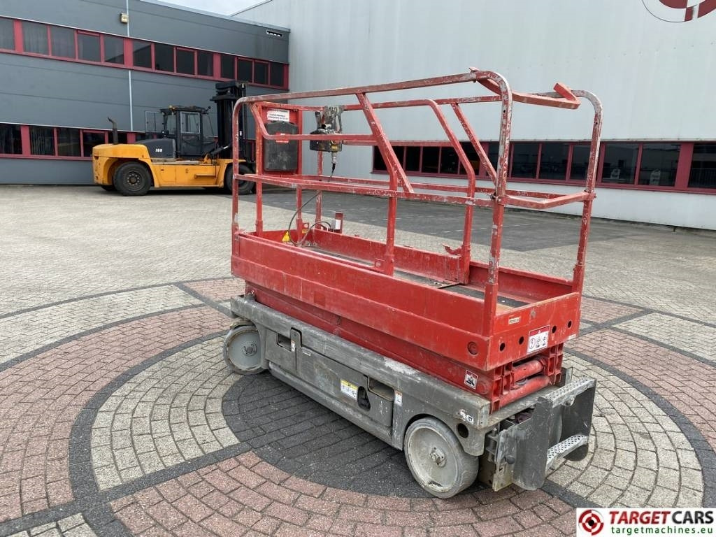 Haulotte Compact 8 Electric Scissor Work Lift 818cm DEFECT - Nacelle ciseaux: photos 4 Haulotte Compact 8 Electric Scissor Work Lift 818cm DEFECT - Nacelle ciseaux: photos 4