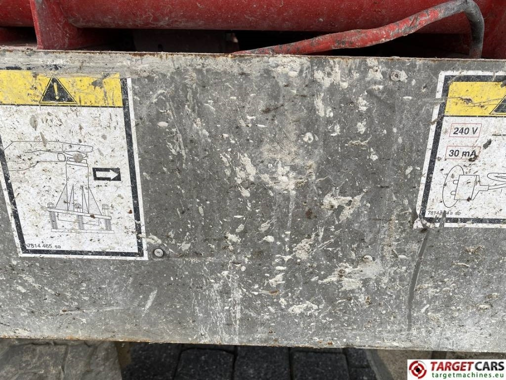 Crédit-bail Haulotte Compact 8 Electric Scissor Work Lift 818cm DEFECT  Haulotte Compact 8 Electric Scissor Work Lift 818cm DEFECT: photos 9 Crédit-bail Haulotte Compact 8 Electric Scissor Work Lift 818cm DEFECT  Haulotte Compact 8 Electric Scissor Work Lift 818cm DEFECT: photos 9