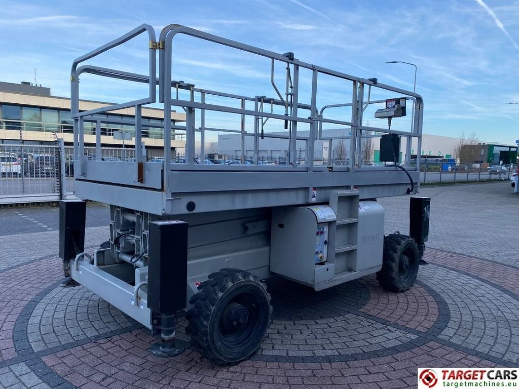 Haulotte H12SX Diesel 4x4 Scissor H12SDX Work Lift 1200cm - Nacelle ciseaux: photos 3 Haulotte H12SX Diesel 4x4 Scissor H12SDX Work Lift 1200cm - Nacelle ciseaux: photos 3