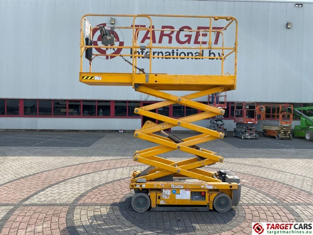 Haulotte Optimum 8 Electric Scissor Work Lift 777cm - Nacelle ciseaux: photos 5 Haulotte Optimum 8 Electric Scissor Work Lift 777cm - Nacelle ciseaux: photos 5