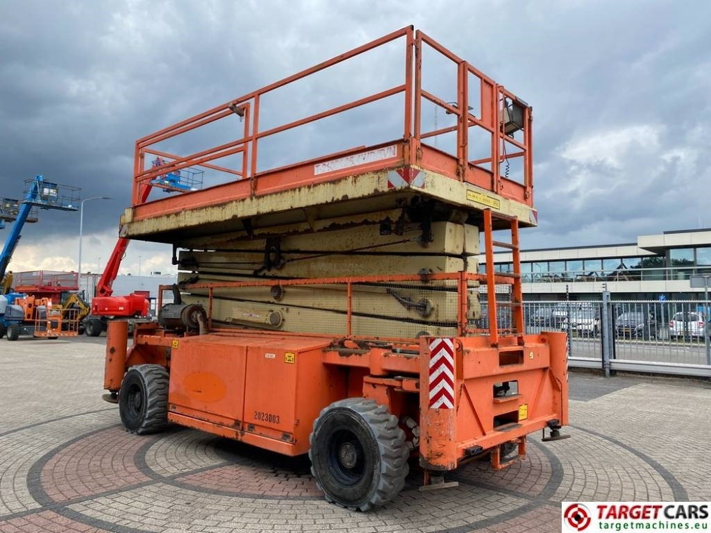 Holland Lift T210DL25 4WD Diesel T-210DL25 Scissor WorkLift 23M - Nacelle ciseaux: photos 2 Holland Lift T210DL25 4WD Diesel T-210DL25 Scissor WorkLift 23M - Nacelle ciseaux: photos 2