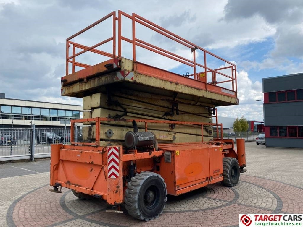 Holland Lift T210DL25 4WD Diesel T-210DL25 Scissor WorkLift 23M - Nacelle ciseaux: photos 3 Holland Lift T210DL25 4WD Diesel T-210DL25 Scissor WorkLift 23M - Nacelle ciseaux: photos 3