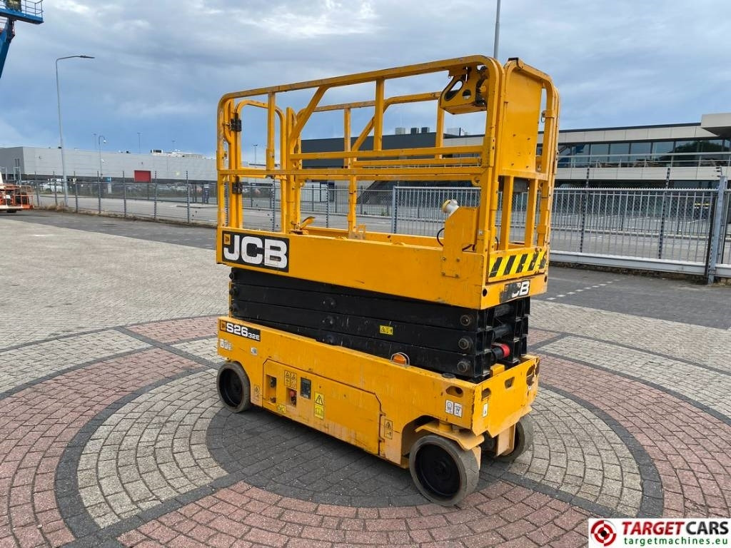 JCB S2632E Electric Scissor Work Lift 1010cm - Nacelle ciseaux: photos 2 JCB S2632E Electric Scissor Work Lift 1010cm - Nacelle ciseaux: photos 2