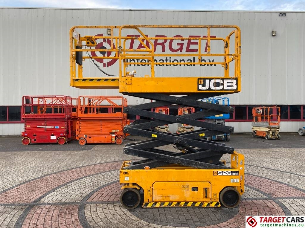 JCB S2632E Electric Scissor Work Lift 1010cm - Nacelle ciseaux: photos 5 JCB S2632E Electric Scissor Work Lift 1010cm - Nacelle ciseaux: photos 5