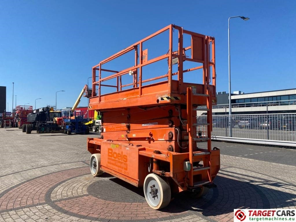 JLG 153-12 Liftlux Electric Scissor Work Lift 1730cm - Nacelle ciseaux: photos 2 JLG 153-12 Liftlux Electric Scissor Work Lift 1730cm - Nacelle ciseaux: photos 2