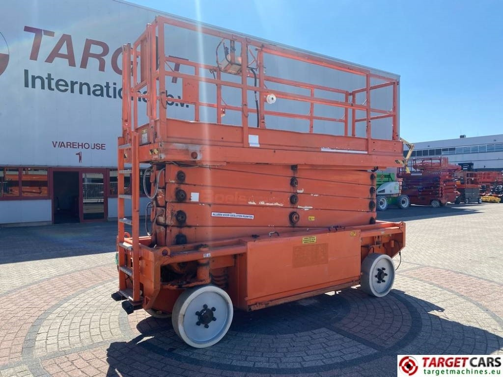 JLG 153-12 Liftlux Electric Scissor Work Lift 1730cm - Nacelle ciseaux: photos 1 JLG 153-12 Liftlux Electric Scissor Work Lift 1730cm - Nacelle ciseaux: photos 1
