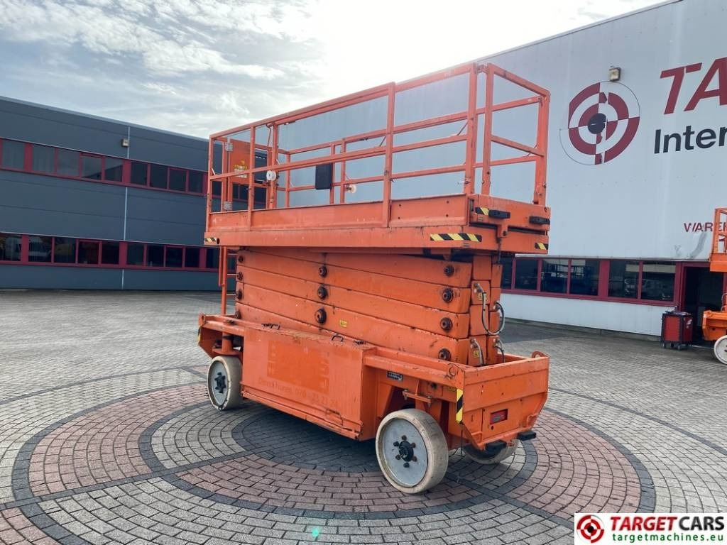 JLG 153-12 Liftlux Electric Scissor Work Lift 1730cm - Nacelle ciseaux: photos 4 JLG 153-12 Liftlux Electric Scissor Work Lift 1730cm - Nacelle ciseaux: photos 4