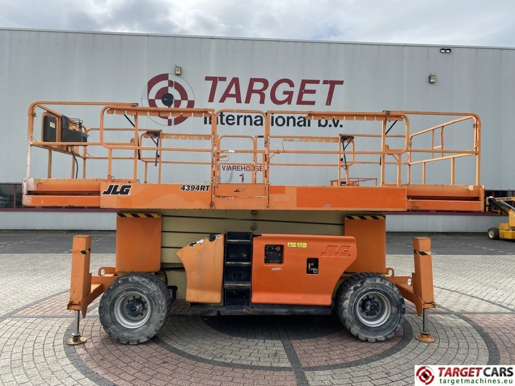 Crédit-bail JLG 4394RT Diesel 4x4 Scissor Work Lift 1511cm  JLG 4394RT Diesel 4x4 Scissor Work Lift 1511cm: photos 27