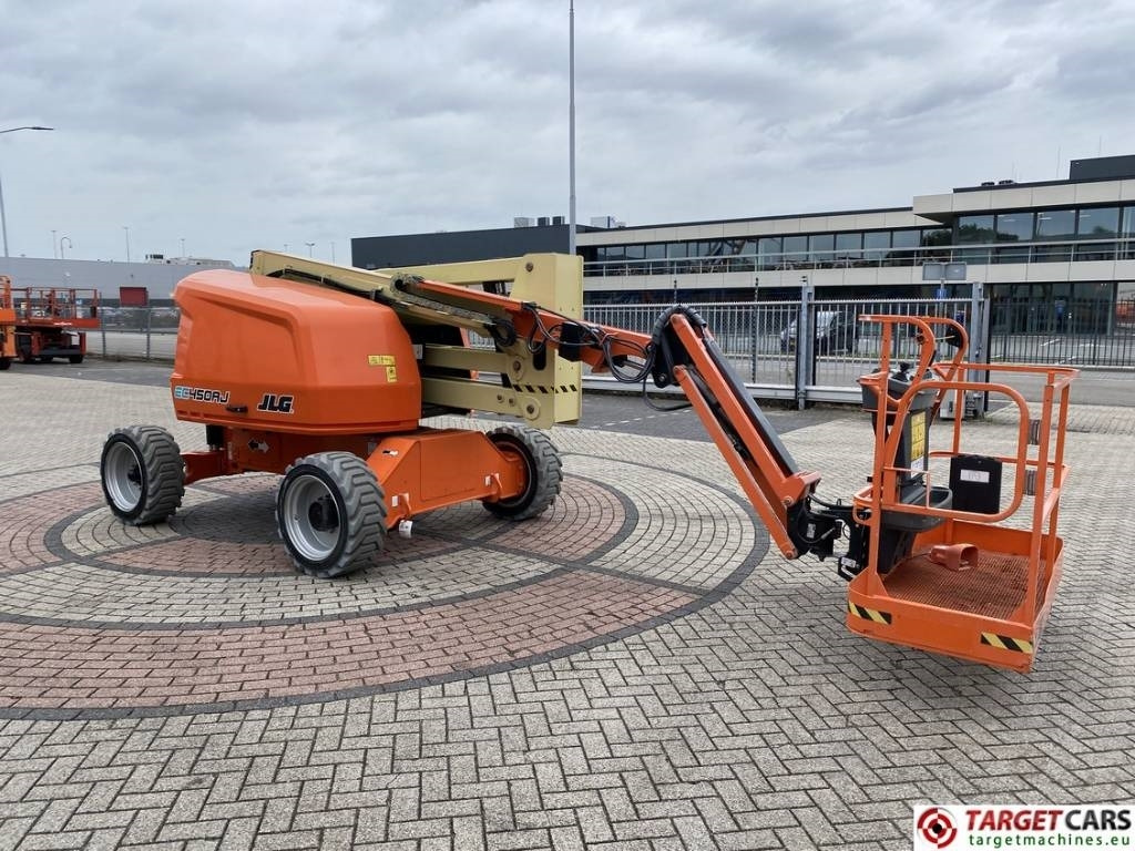 JLG EC450AJ Articulated Lithium-Ion Boom Lift 1572cm - Nacelle articulée: photos 2 JLG EC450AJ Articulated Lithium-Ion Boom Lift 1572cm - Nacelle articulée: photos 2
