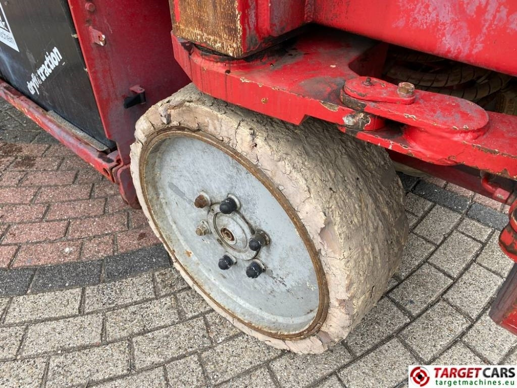 Nacelle ciseaux Liftlux SL210-12 E4/4WD Electric Scissor Work Lift 2300cm: photos 24 Nacelle ciseaux Liftlux SL210-12 E4/4WD Electric Scissor Work Lift 2300cm: photos 24