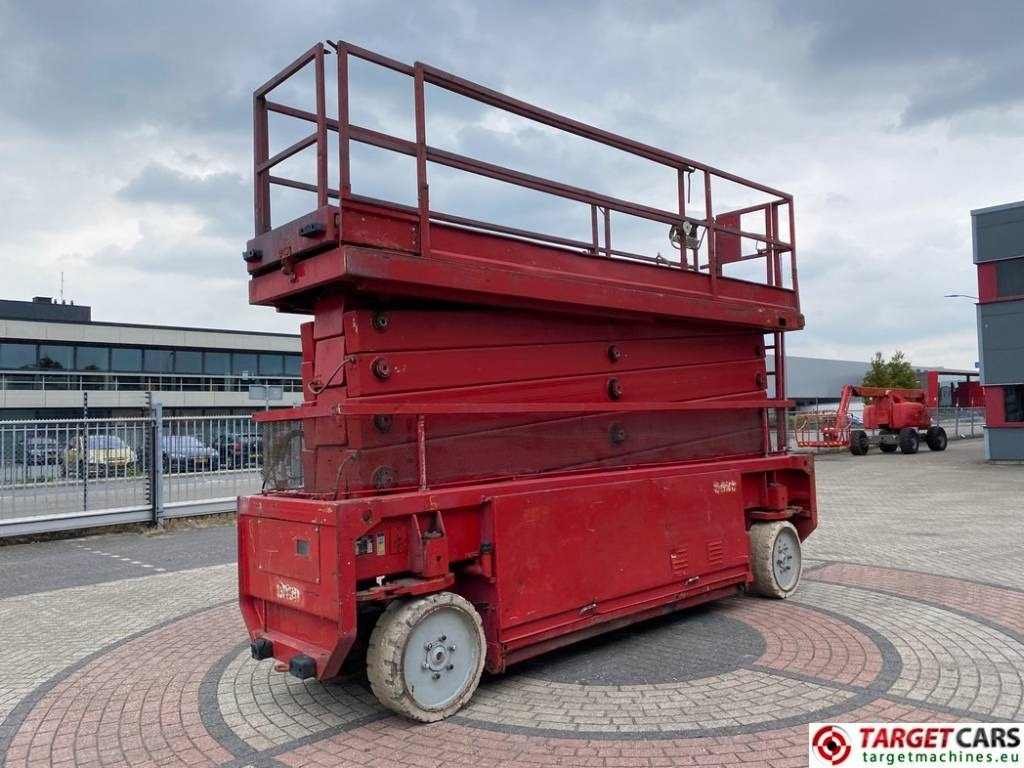Liftlux SL210-12 E4/4WD Electric Scissor Work Lift 2300cm - Nacelle ciseaux: photos 3 Liftlux SL210-12 E4/4WD Electric Scissor Work Lift 2300cm - Nacelle ciseaux: photos 3