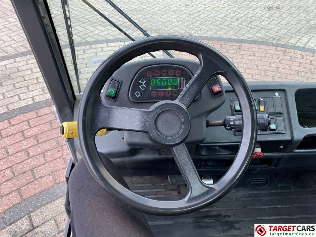 Tracteur communal Linde P250 Tow Tug Truck Tractor Electric 80V max 25T: photos 6
