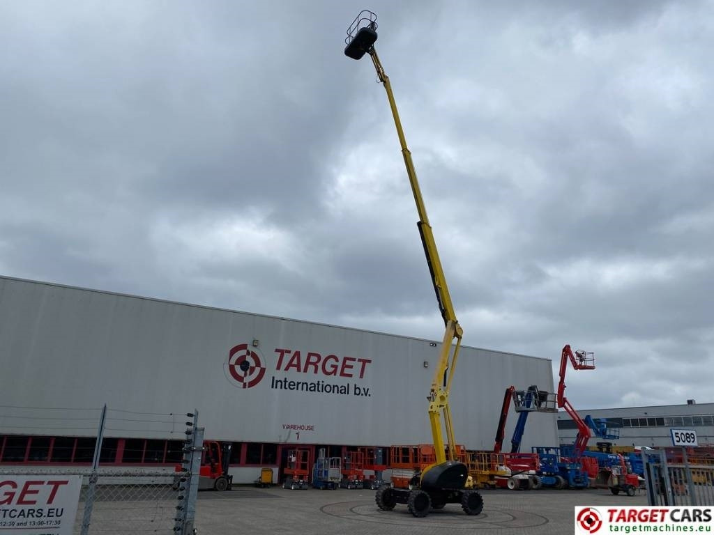 Niftylift HR21D Diese 4x4 Articulated Boom Work Lift 2080cm  - Nacelle articulée: photos 5 Niftylift HR21D Diese 4x4 Articulated Boom Work Lift 2080cm  - Nacelle articulée: photos 5
