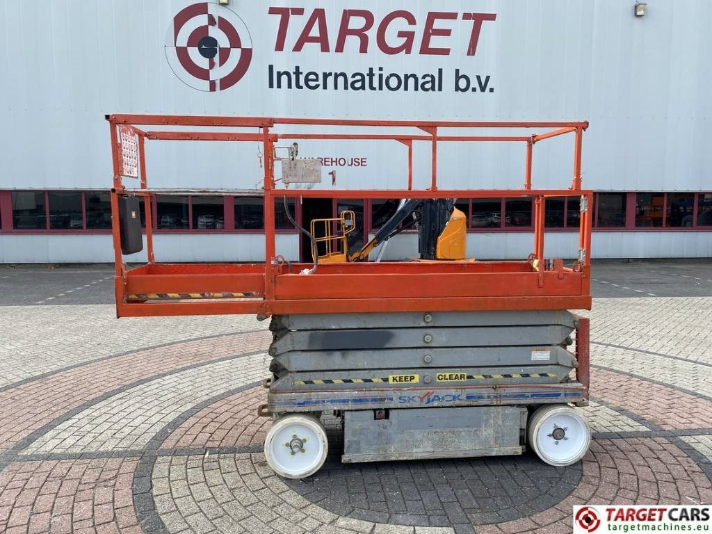 SkyJack SJIII-3226 Electric 3226 Scissor Work Lift 990cm  - Nacelle ciseaux: photos 5 SkyJack SJIII-3226 Electric 3226 Scissor Work Lift 990cm  - Nacelle ciseaux: photos 5