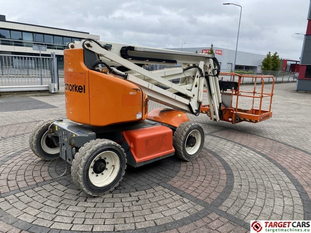 Snorkel A46JE Electric Articulated Boom Work Lift 1600cm - Nacelle articulée: photos 3 Snorkel A46JE Electric Articulated Boom Work Lift 1600cm - Nacelle articulée: photos 3