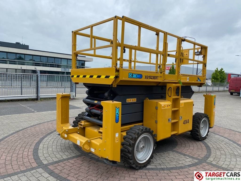 XCMG XG1523ERT Electric 4x4 Scissor Work Lift 1500cm - Nacelle ciseaux: photos 3 XCMG XG1523ERT Electric 4x4 Scissor Work Lift 1500cm - Nacelle ciseaux: photos 3