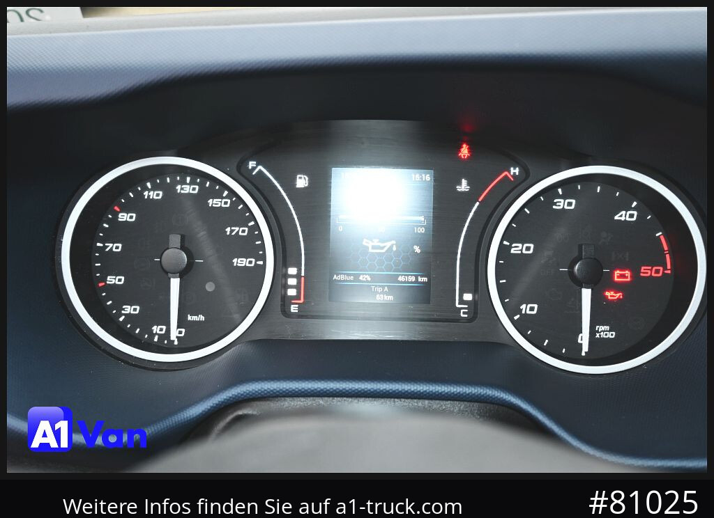 IVECO Daily 50C18 Doka Pritsche, AHK, Klima, 4,5m Ladefläche - Fourgon plateau, Utilitaire double cabine: photos 4 IVECO Daily 50C18 Doka Pritsche, AHK, Klima, 4,5m Ladefläche - Fourgon plateau, Utilitaire double cabine: photos 4