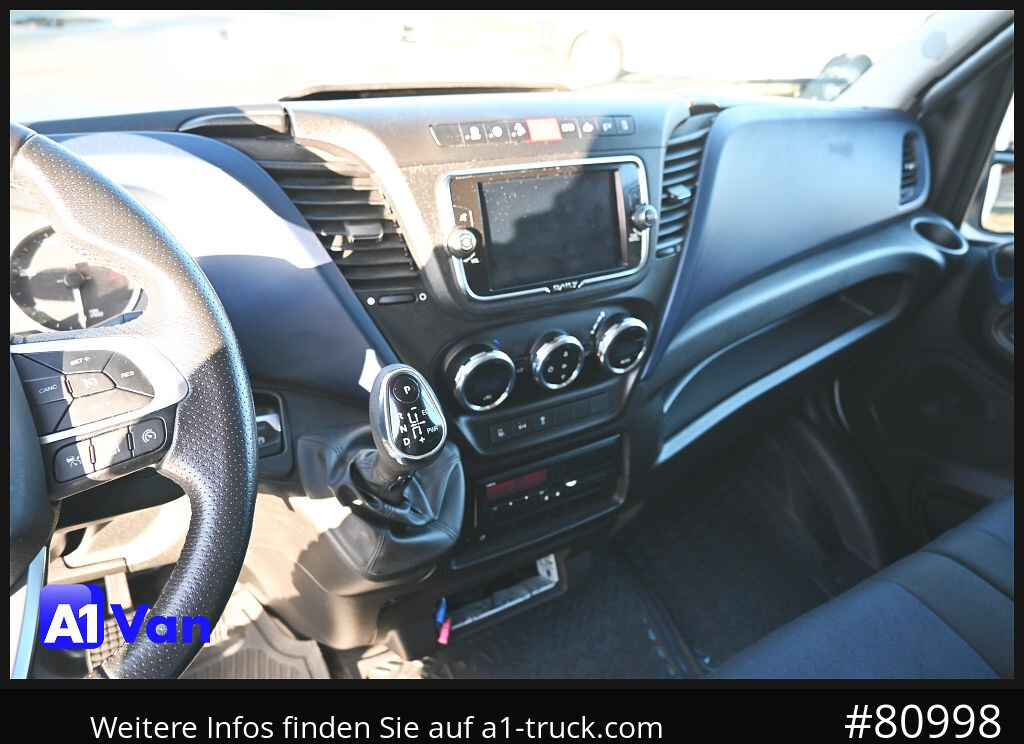 IVECO Daily 72C18 A8V Pritsche/Plane, Tempomat, AHK, Klima - Véhicule utilitaire plateau baché: photos 4 IVECO Daily 72C18 A8V Pritsche/Plane, Tempomat, AHK, Klima - Véhicule utilitaire plateau baché: photos 4