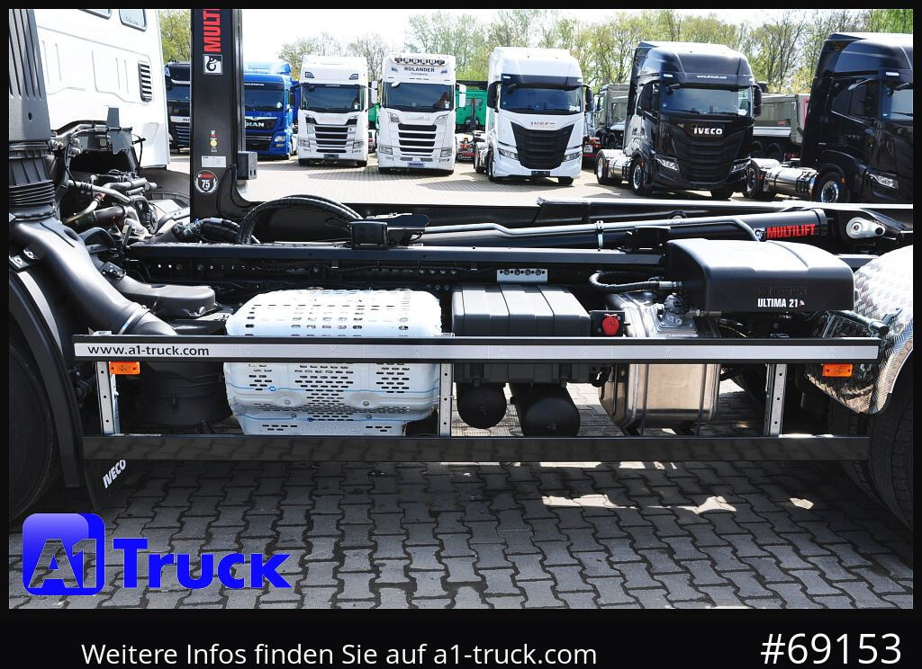 IVECO X-Way AD 420 Hiab 21S59 Lenk- Liftachse, - Camion ampliroll: photos 3 IVECO X-Way AD 420 Hiab 21S59 Lenk- Liftachse, - Camion ampliroll: photos 3