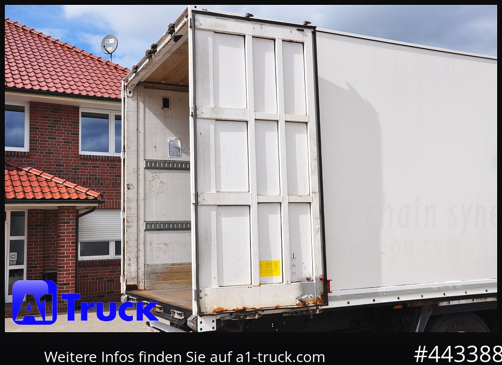 KRONE SDK 27, Koffer, 1 Vorbesitzer, Plywood, 3x vorhanden - Semi-remorque fourgon: photos 3 KRONE SDK 27, Koffer, 1 Vorbesitzer, Plywood, 3x vorhanden - Semi-remorque fourgon: photos 3