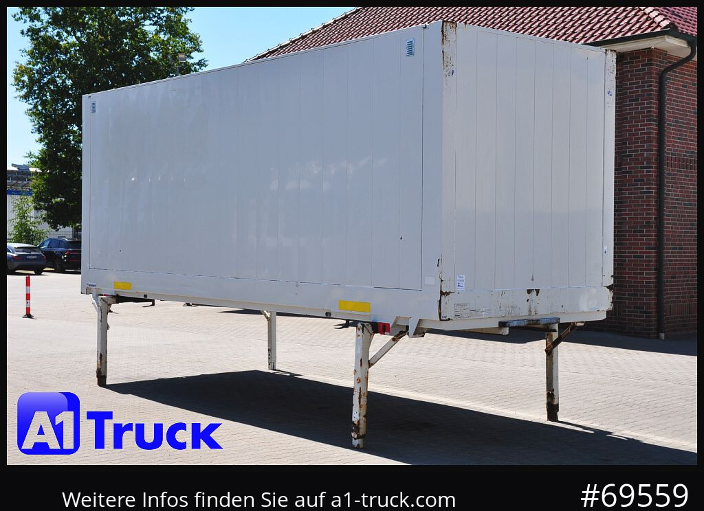 KRONE WB BDF 7,45 Koffer, 2750mm innen, 10 x vorhanden - Carrosserie fourgon: photos 1 KRONE WB BDF 7,45 Koffer, 2750mm innen, 10 x vorhanden - Carrosserie fourgon: photos 1