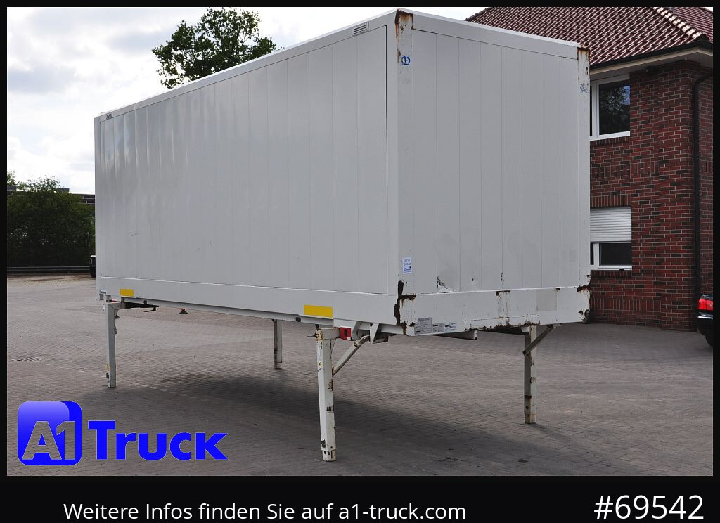 KRONE WB BDF 7,45 Koffer, 2750mm innen, 20 x vorhanden - Carrosserie fourgon: photos 1 KRONE WB BDF 7,45 Koffer, 2750mm innen, 20 x vorhanden - Carrosserie fourgon: photos 1