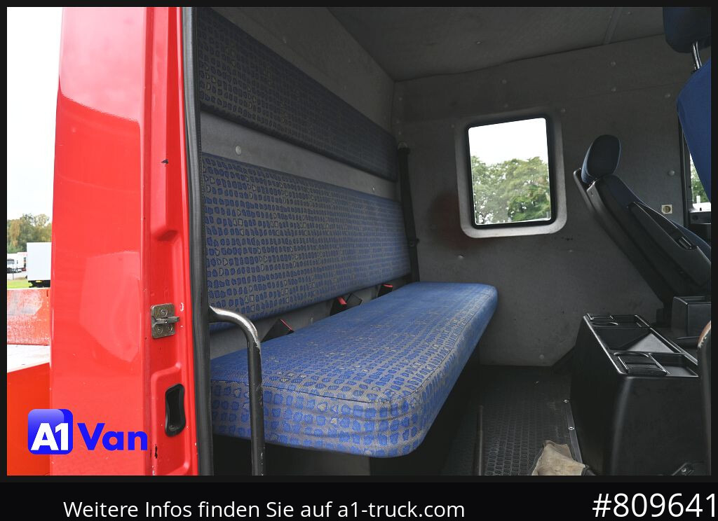 MAN MAN LE 8.180 Pritsche Doka, Automatik, AHK, 6-Sitzer - Fourgon plateau: photos 3 MAN MAN LE 8.180 Pritsche Doka, Automatik, AHK, 6-Sitzer - Fourgon plateau: photos 3