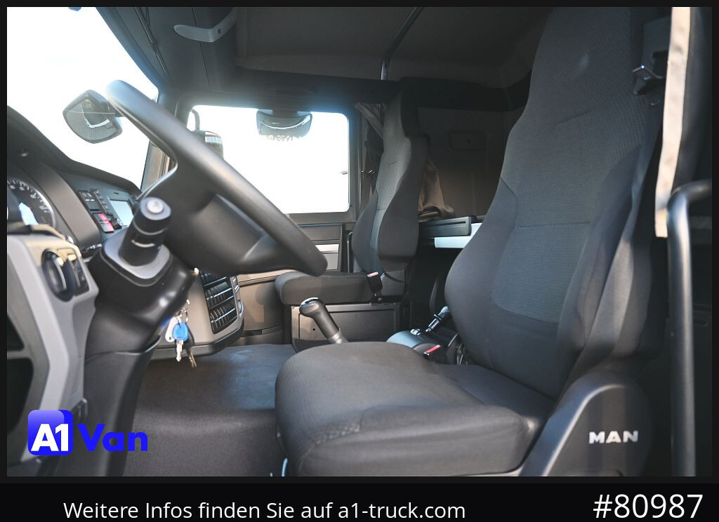 MAN TGL 8.190 4x2 L-Haus Schlafkabine - Fourgon: photos 3 MAN TGL 8.190 4x2 L-Haus Schlafkabine - Fourgon: photos 3