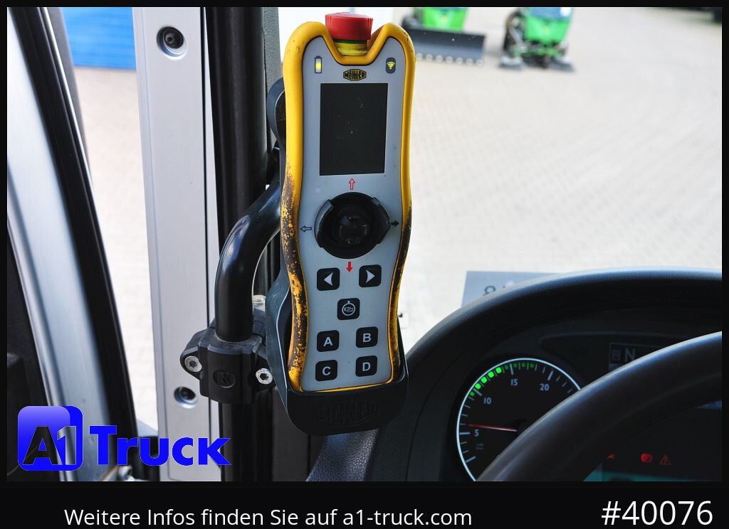 MAN TGS 26.460 BL 6X6H, Meiller, Funk - Camion ampliroll: photos 3 MAN TGS 26.460 BL 6X6H, Meiller, Funk - Camion ampliroll: photos 3