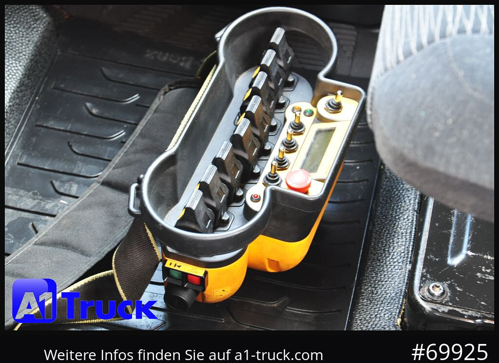 MERCEDES-BENZ Arocs 1840, Kipper + Kran,Funk Navi, KRAN faltbar - Camion grue, Camion benne: photos 3 MERCEDES-BENZ Arocs 1840, Kipper + Kran,Funk Navi, KRAN faltbar - Camion grue, Camion benne: photos 3