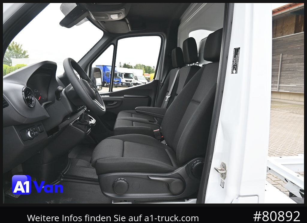MERCEDES-BENZ Sprinter 317 CDI Fahrgestell, NEU, Klima, Tempomat, 3-Sitzer - Châssis cabine: photos 2 MERCEDES-BENZ Sprinter 317 CDI Fahrgestell, NEU, Klima, Tempomat, 3-Sitzer - Châssis cabine: photos 2