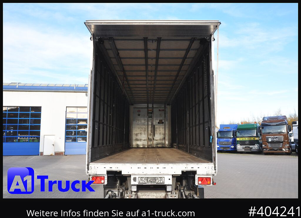 SCHMITZ Getränke, Lenkachse, LBW, Ladebordwand, kurzer Aufbau - Semi-remorque pour le transport de boissons: photos 4 SCHMITZ Getränke, Lenkachse, LBW, Ladebordwand, kurzer Aufbau - Semi-remorque pour le transport de boissons: photos 4