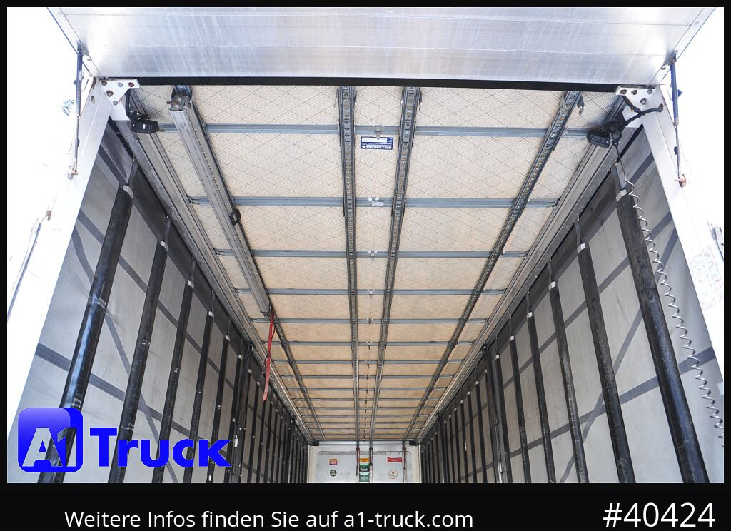 SCHMITZ Getränke, Lenkachse, LBW, Ladebordwand, kurzer Aufbau - Semi-remorque rideaux coulissants: photos 5 SCHMITZ Getränke, Lenkachse, LBW, Ladebordwand, kurzer Aufbau - Semi-remorque rideaux coulissants: photos 5