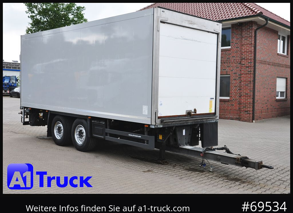 SCHMITZ ZKO 18 Tandem Carrier 850 U durchladbar - Remorque frigorifique: photos 1 SCHMITZ ZKO 18 Tandem Carrier 850 U durchladbar - Remorque frigorifique: photos 1