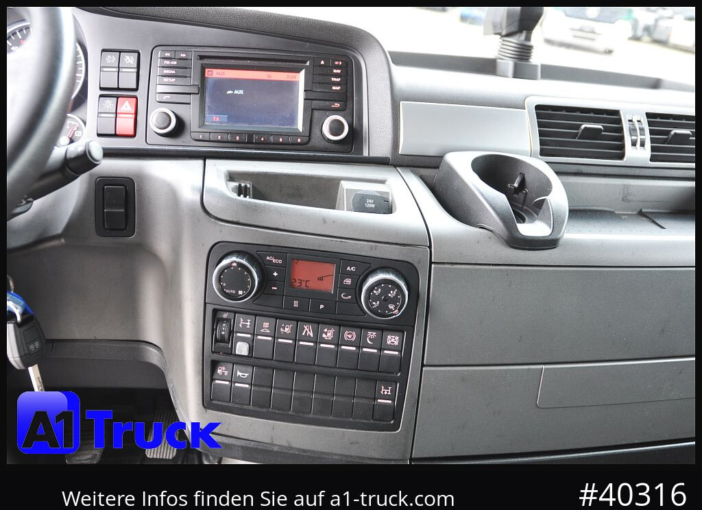 MAN TGX 18,440 XLX Intarder, Hydraulik, ACC - Tracteur routier: photos 4 MAN TGX 18,440 XLX Intarder, Hydraulik, ACC - Tracteur routier: photos 4