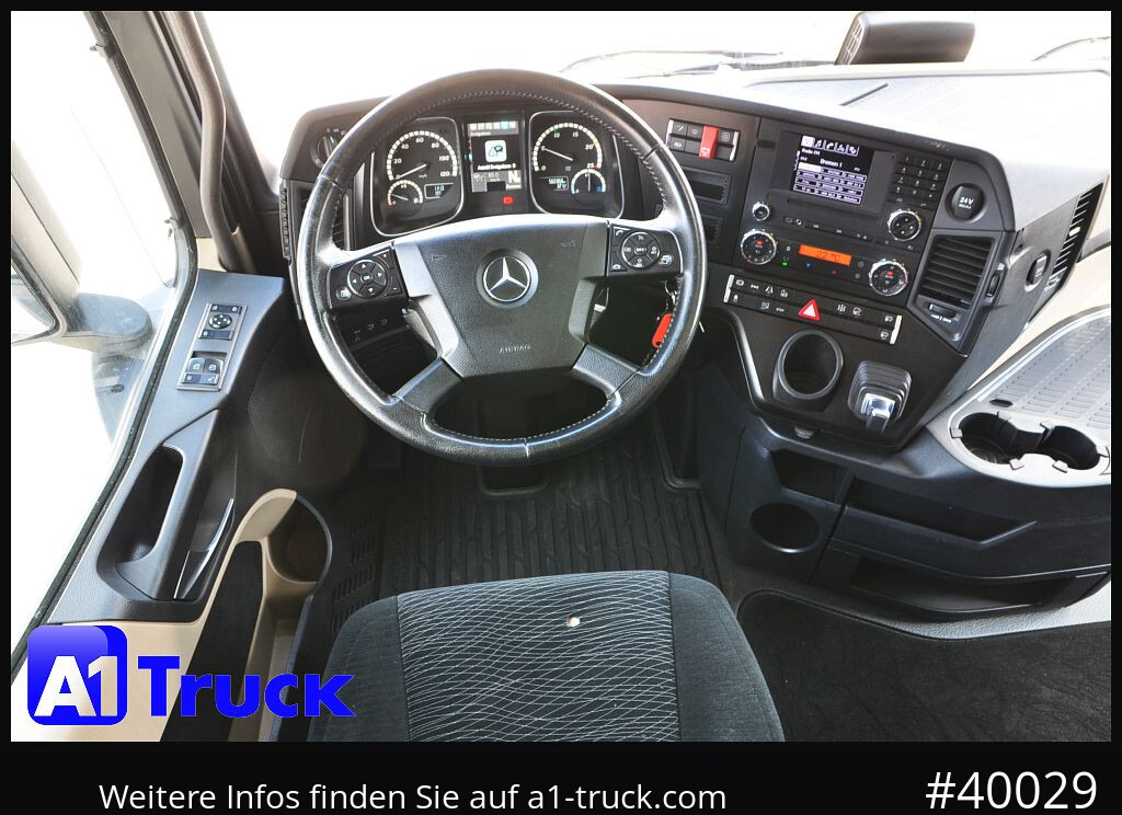 MERCEDES-BENZ 1843 StreamSpace GGVS ADR FL AT - Tracteur routier: photos 4 MERCEDES-BENZ 1843 StreamSpace GGVS ADR FL AT - Tracteur routier: photos 4