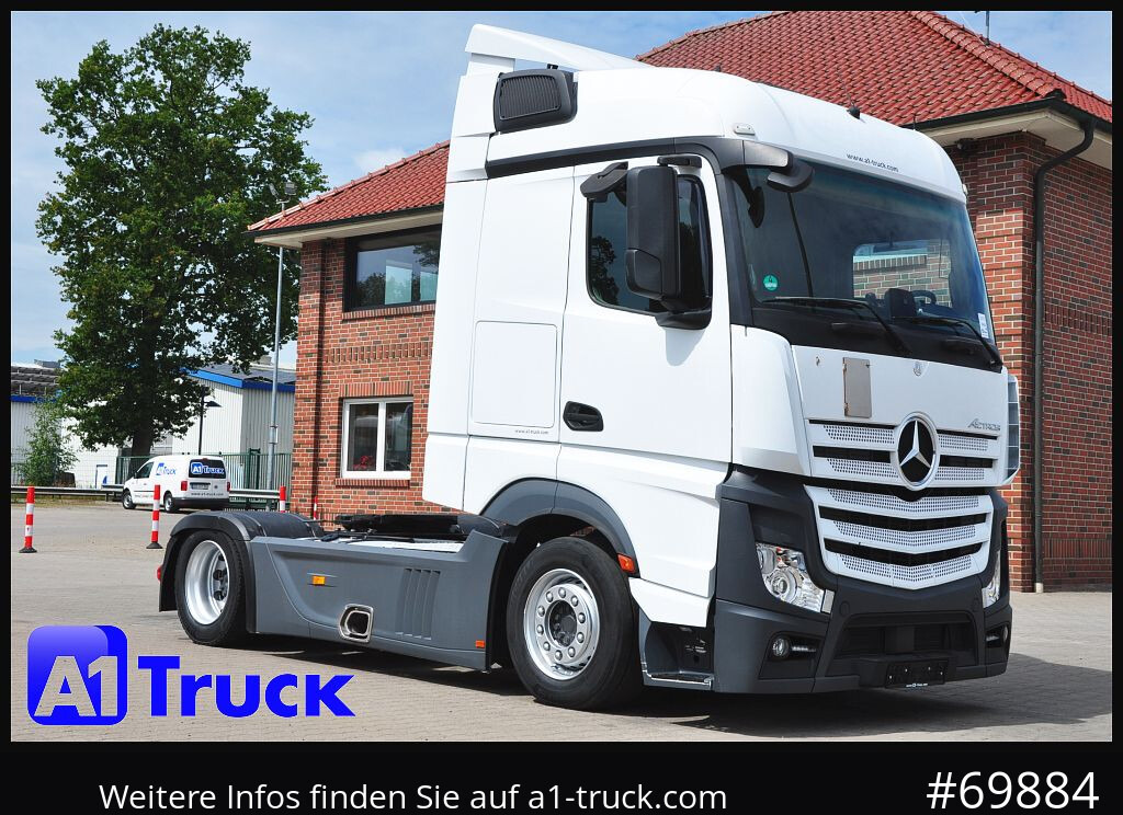 MERCEDES-BENZ Actros 1843, Lowliner, 1 Vorbesitzer, voll Spoiler - Tracteur routier: photos 1 MERCEDES-BENZ Actros 1843, Lowliner, 1 Vorbesitzer, voll Spoiler - Tracteur routier: photos 1