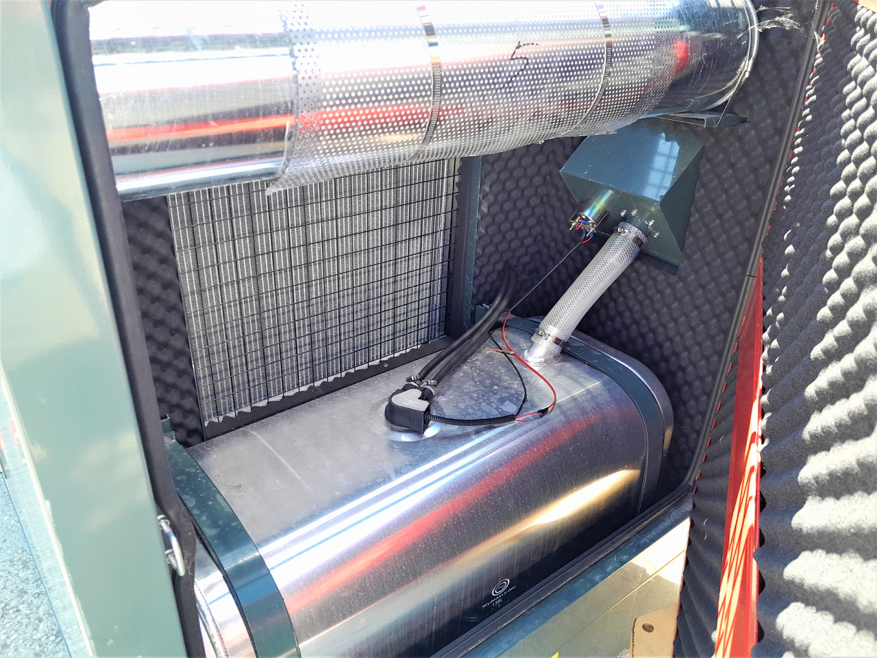 BAUER GENERATOR GFS-90KW - Groupe électrogène: photos 3 BAUER GENERATOR GFS-90KW - Groupe électrogène: photos 3