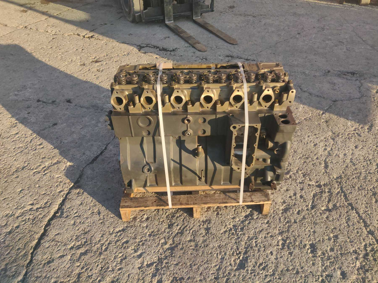 CUMMINS 6CTA8.3 LONG BLOCK REVISIONATO (ENGINE NO. 42839) - Moteur pour Engins de chantier: photos 3 CUMMINS 6CTA8.3 LONG BLOCK REVISIONATO (ENGINE NO. 42839) - Moteur pour Engins de chantier: photos 3
