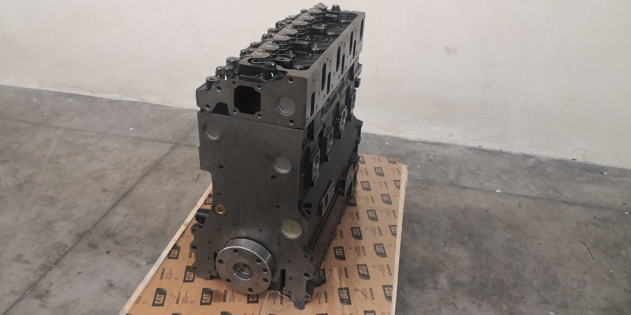 Caterpillar 3054T - Moteur pour Engins de chantier: photos 2 Caterpillar 3054T - Moteur pour Engins de chantier: photos 2