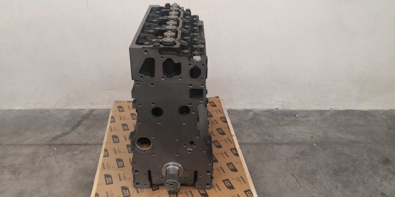 Caterpillar 3054T - Moteur pour Engins de chantier: photos 3 Caterpillar 3054T - Moteur pour Engins de chantier: photos 3