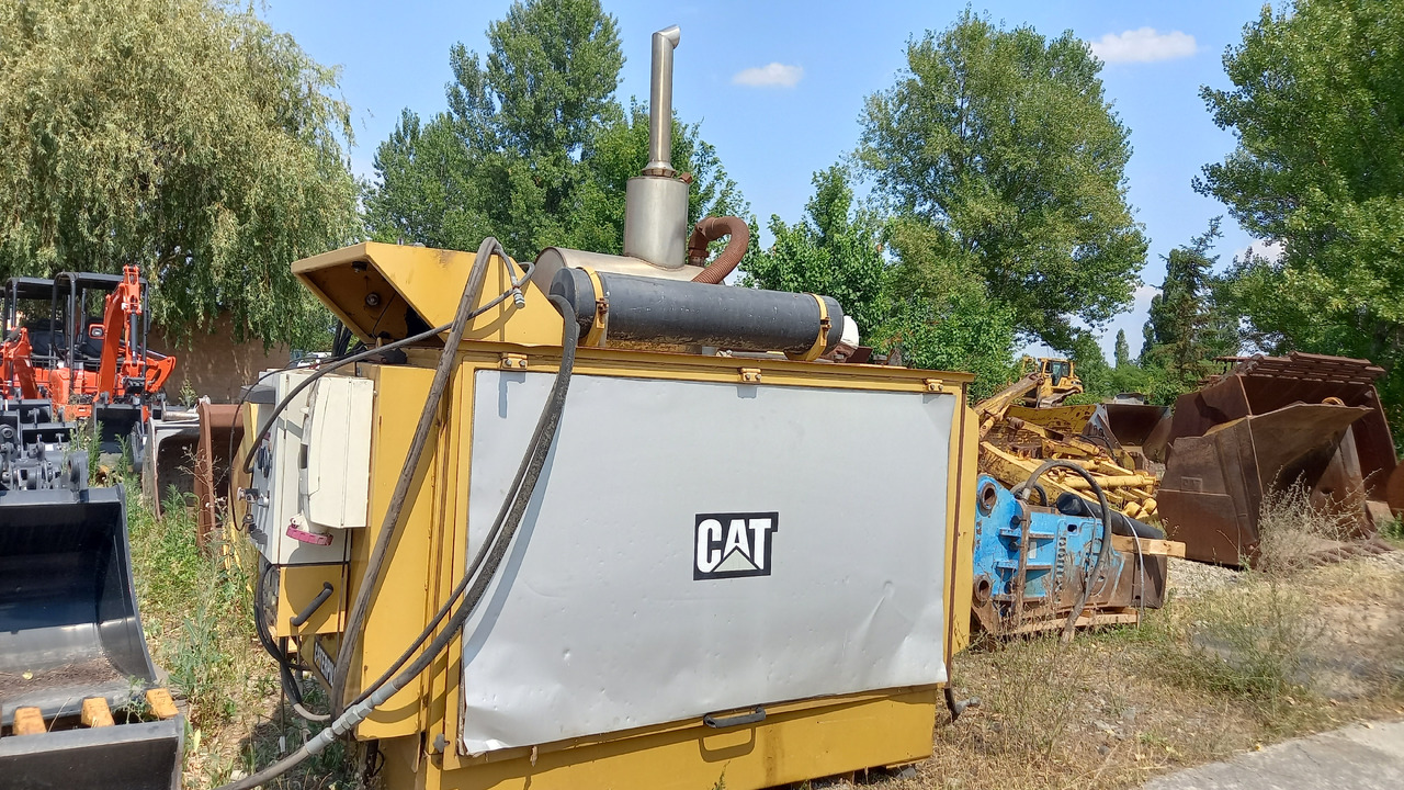 Caterpillar 3208 T Gruppo elettrogeno caterpillar 3208 T usato in buone condizioni. - Groupe électrogène: photos 2 Caterpillar 3208 T Gruppo elettrogeno caterpillar 3208 T usato in buone condizioni. - Groupe électrogène: photos 2