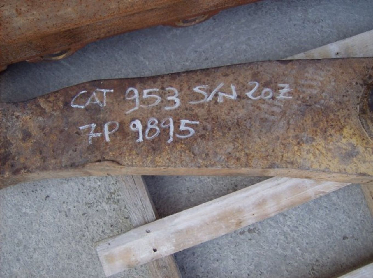 Caterpillar 953 BALESTRONE - Pièces de train de roulement pour Engins de chantier: photos 2 Caterpillar 953 BALESTRONE - Pièces de train de roulement pour Engins de chantier: photos 2