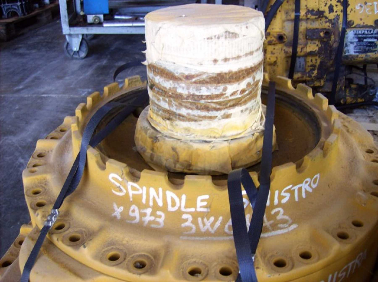 Caterpillar 973 LGP SPINDLE - Pièces de train de roulement pour Engins de chantier: photos 4 Caterpillar 973 LGP SPINDLE - Pièces de train de roulement pour Engins de chantier: photos 4