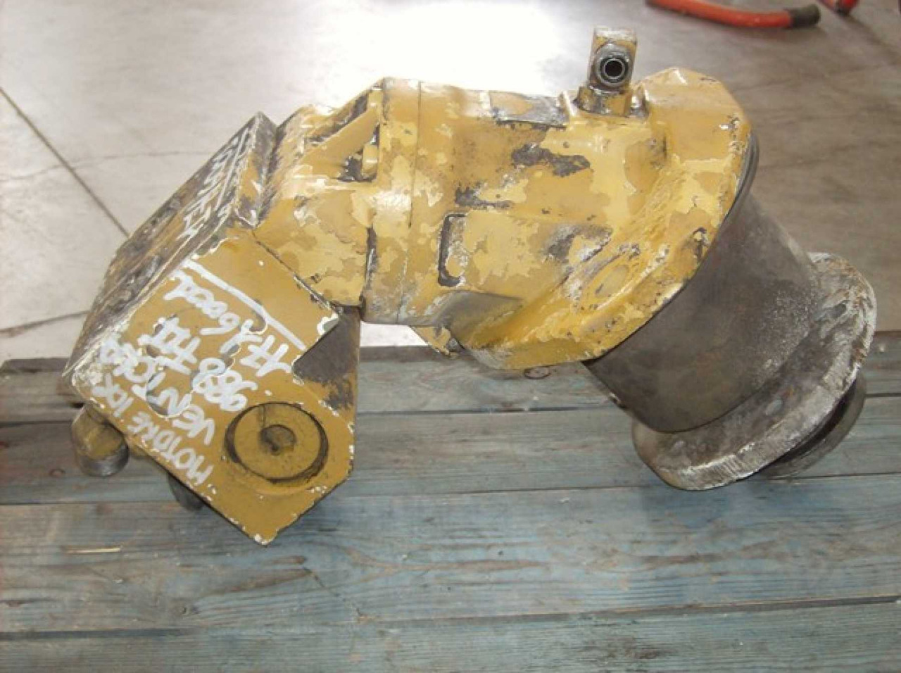 Caterpillar 988F II MOTORE IDRAULICO VENTOLA. APPLICAZIONE PER AMBIENTI CON ALTE TEMPERATURE - Moteur hydraulique pour Engins de chantier: photos 4 Caterpillar 988F II MOTORE IDRAULICO VENTOLA. APPLICAZIONE PER AMBIENTI CON ALTE TEMPERATURE - Moteur hydraulique pour Engins de chantier: photos 4