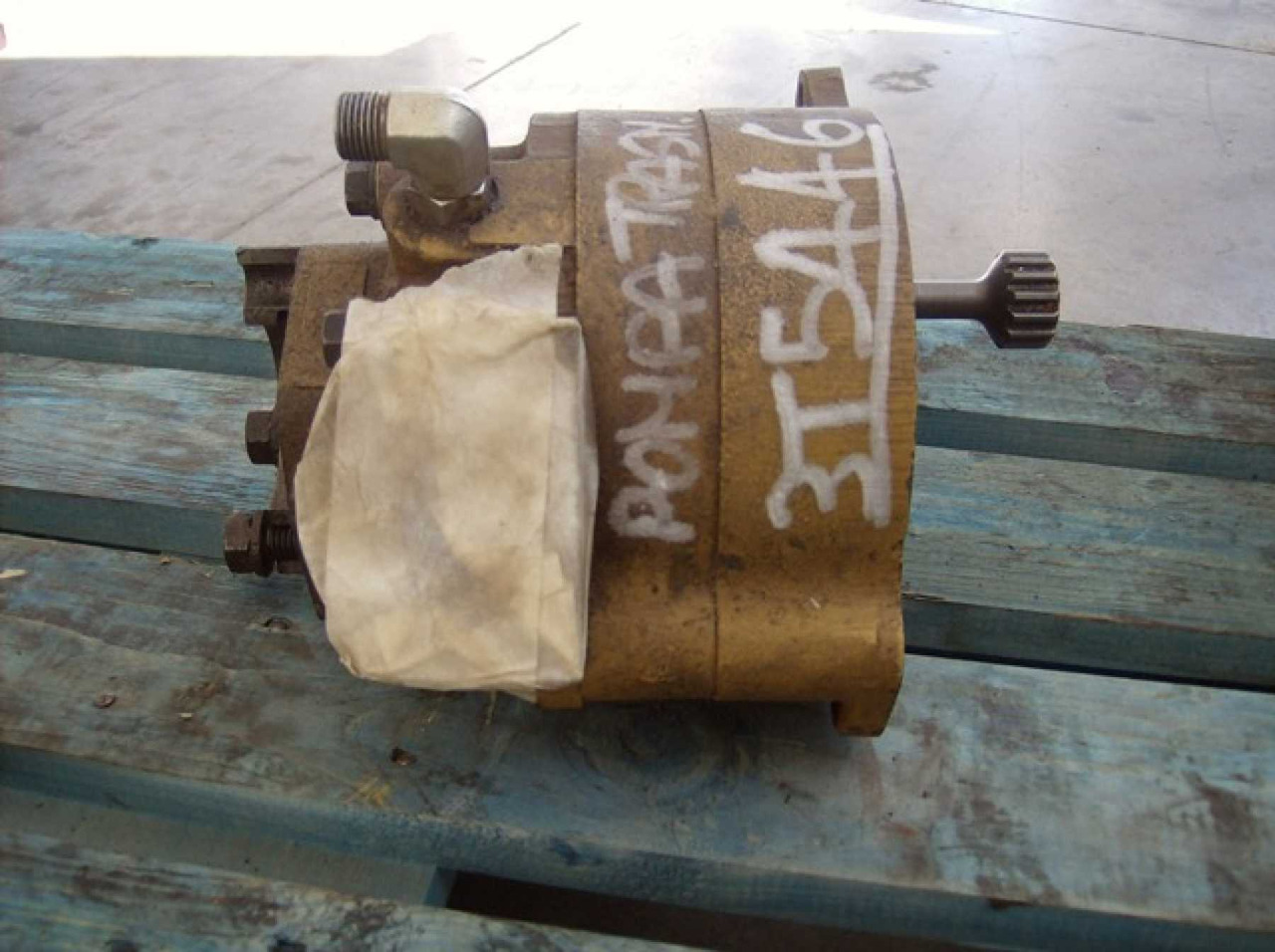 Caterpillar 988F II Pompa trasmissione - Pompe hydraulique pour Engins de chantier: photos 4 Caterpillar 988F II Pompa trasmissione - Pompe hydraulique pour Engins de chantier: photos 4