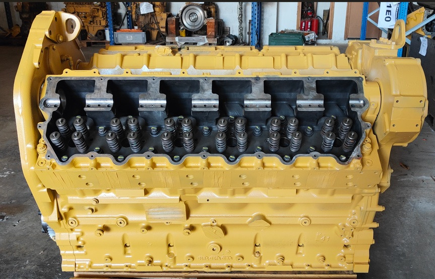 Caterpillar C27 Motore Long Block revisionato - Moteur pour Engins de chantier: photos 2 Caterpillar C27 Motore Long Block revisionato - Moteur pour Engins de chantier: photos 2