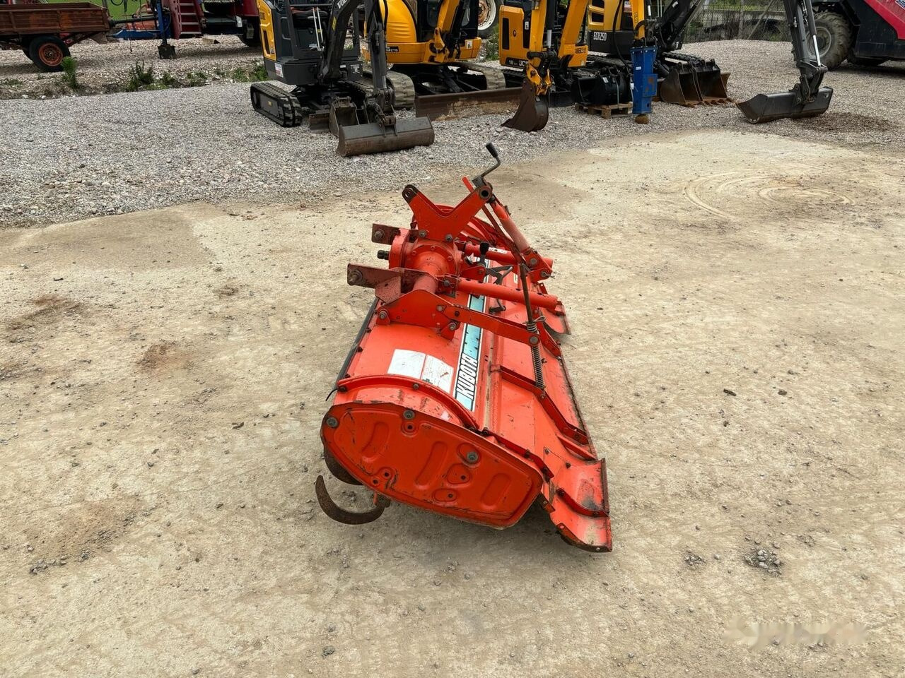 Kubota R 15 N - Rotavator: photos 3 Kubota R 15 N - Rotavator: photos 3