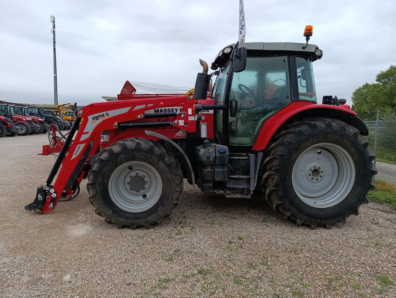 Massey Ferguson 7714 DYNA-4 - Tracteur agricole: photos 1 Massey Ferguson 7714 DYNA-4 - Tracteur agricole: photos 1
