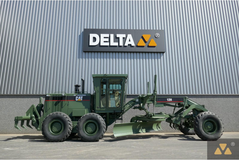 Caterpillar 12H Ex- - Niveleuse: photos 2 Caterpillar 12H Ex- - Niveleuse: photos 2